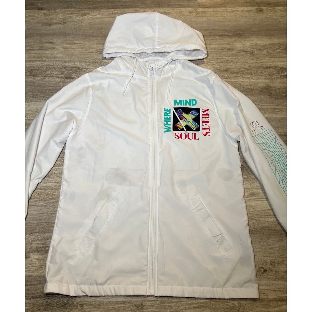 Rue 21 White Jacket Where Mind Meets Soul 70829 Mens small Cosmic Conscience